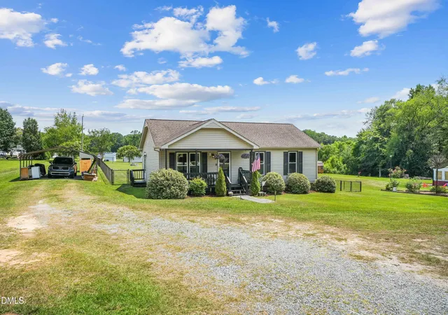 Homes for sale in Benson, NC | 101 Stephenson Rd, Benson, NC 27504 | MLS# 10175501