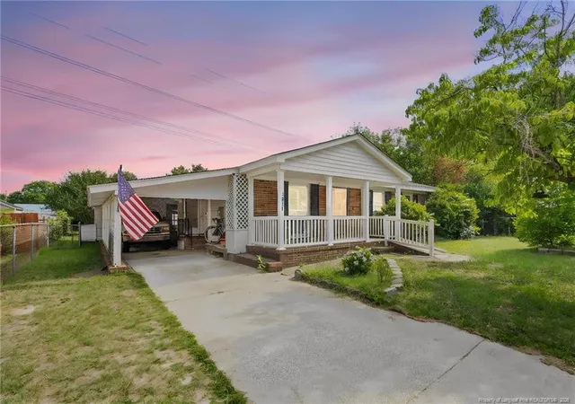 Photo 1 of Single family home for sale at 4811 Eagle Ct, Fayetteville, NC 28304 | MLS# 764365 | Listing updated on 2026-09-14