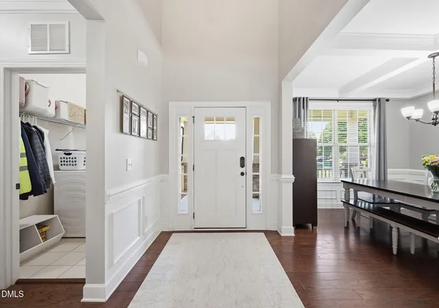 Photo 3 of Sale Pending at 4458 Bonnie Loch Dr, Burlington, NC 27215 | MLS# 10175427 | Listing updated on 2026-07-18