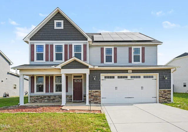 Photo 2 of Sale Pending at 1665 Man O War Dr, Hope Mills, NC 28348 | MLS# 10178609 | Listing updated on 2026-08-03