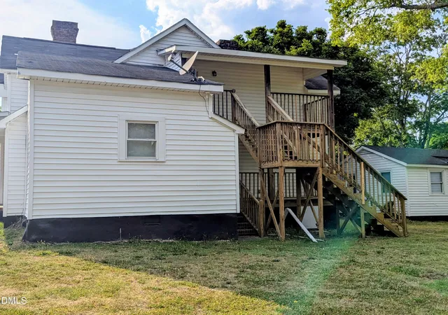 15th image of 910 S Main St S, Louisburg, NC 27549 | MLS# 10175395