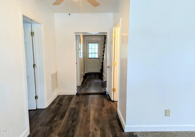 3rd image of 910 S Main St S, Louisburg, NC 27549 | MLS# 10175395