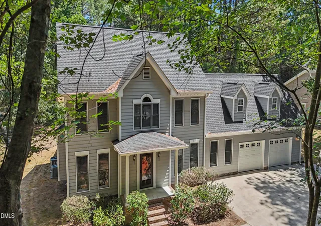 Photo 2 of Single family home for sale at 104 Light Fls Dr, Wake Forest, NC 27587 | MLS# 10175797 | Listing updated on 2026-10-06