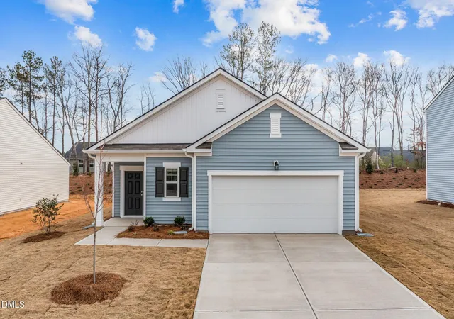 Homes for sale in Nashville, NC | 1551 Pond Overlook Dr, Nashville, NC 27856 | MLS# 10175243