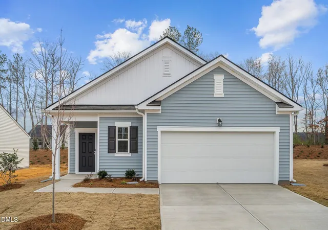 Homes for sale in Nashville, NC | 1551 Pond Overlook Dr, Nashville, NC 27856 | MLS# 10175243