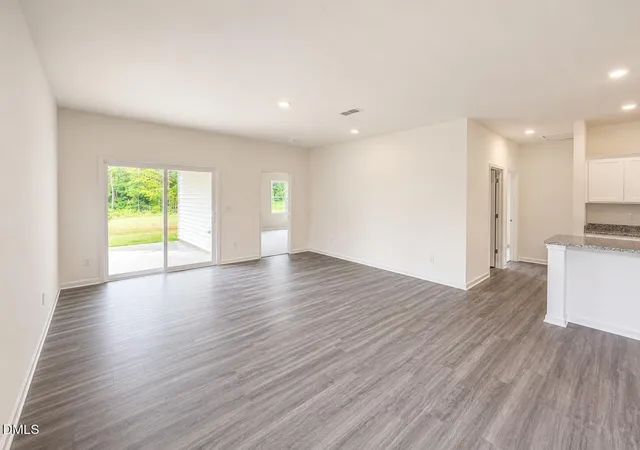 Photo 4 of Single Family Residence at 1551 Pond Overlook Dr, Nashville, NC 27856 | MLS# 10175243 | | Sold on 2026-09-16