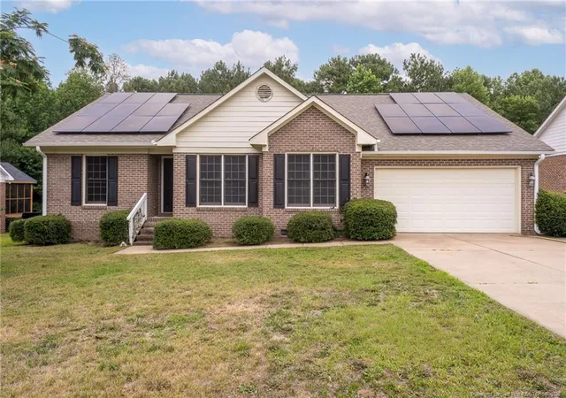 1st image of 402 Roundtree Dr, Fayetteville, NC 28303 | MLS# 761825