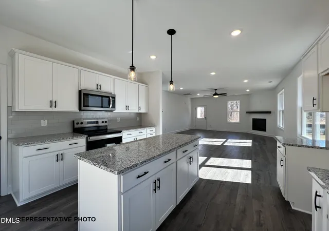 Photo 2 of Single family home for sale at 175 Cordgrass Ct, Smithfield, NC 27577 | MLS# 10175285 | Listing updated on 2026-10-01