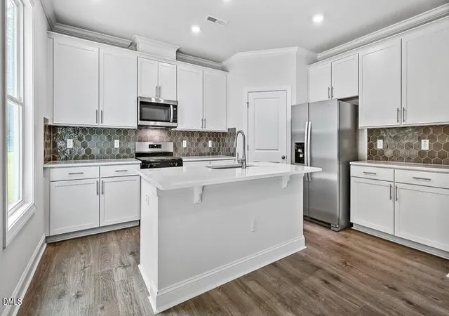 3rd image of 5009 Dezola St, Apex, NC 27539 | MLS# 10175276