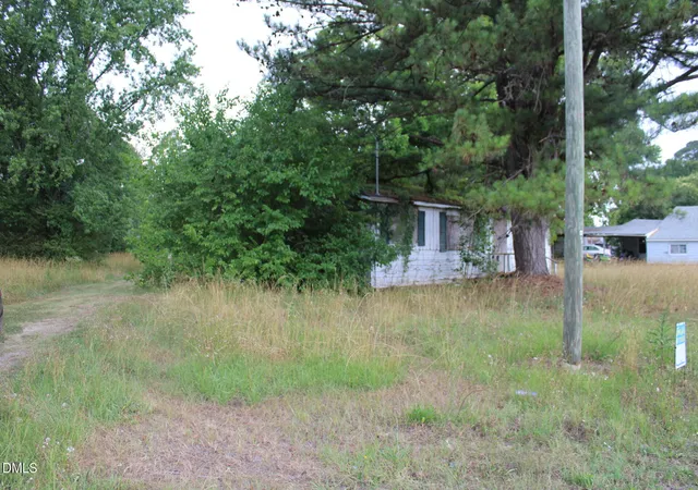 Photo 3 of Sale Pending at 109 N Tyson Ln, Elm City, NC 27822 | MLS# 10175681 | Listing updated on 2026-08-17