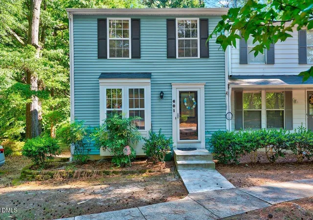 Homes for sale in Cary, NC | 601 Middleton Ave, Cary, NC 27513 | MLS# 10175437