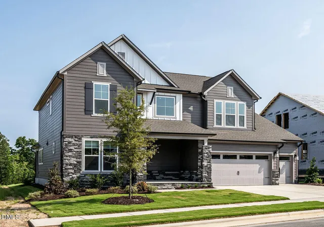 Photo 2 of Sale Pending at 49 Reflection Pkwy, Fuquay Varina, NC 27526 | MLS# 10175307 | Listing updated on 2026-09-21