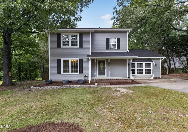 Photo 1 of Sale Pending at 102 Greenwood Cir, Smithfield, NC 27577 | MLS# 10175301 | Listing updated on 2026-09-14
