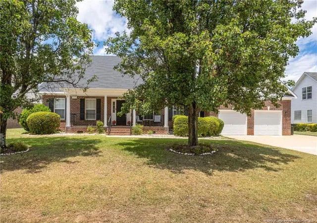 3rd image of 3422 Rudland Ct, Fayetteville, NC 28304 | MLS# 764222