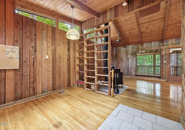 Photo 3 of Single family home for sale at 7304 Sunrise Rd, Chapel Hill, NC 27514 | MLS# 10178082 | Listing updated on 2026-09-19