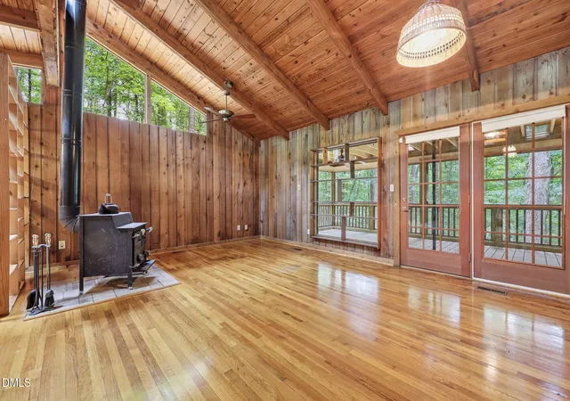 Photo 3 of Single family home for sale at 7304 Sunrise Rd, Chapel Hill, NC 27514 | MLS# 10178082 | Listing updated on 2026-09-19