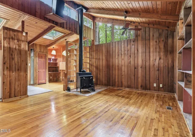 Photo 4 of Single family home for sale at 7304 Sunrise Rd, Chapel Hill, NC 27514 | MLS# 10178082 | Listing updated on 2026-09-19