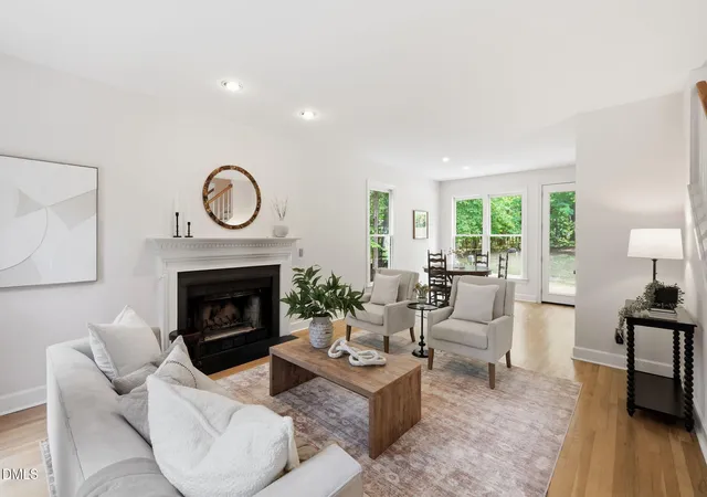 Photo 3 of Single family home for sale at 1615 Meadow Ln, Chapel Hill, NC 27516 | MLS# 10175406 | Listing updated on 2026-07-27