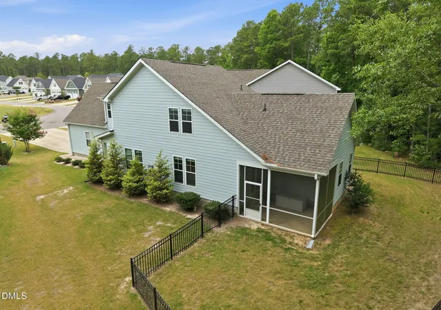 Photo 4 of Single family home for sale at 116 Spruce Holw Cir, Spring Lake, NC 28390 | MLS# 10175429 | Listing updated on 2026-07-29