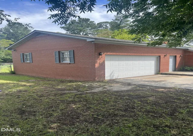 14th image of 503 S Washington Ave, Dunn, NC 28334 | MLS# 10176324