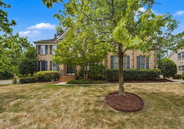 2nd image of 10505 Tarton Fields Cir, Raleigh, NC 27617 | MLS# 10175452