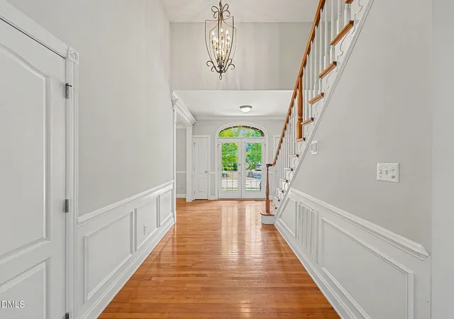 3rd image of 10505 Tarton Fields Cir, Raleigh, NC 27617 | MLS# 10175452
