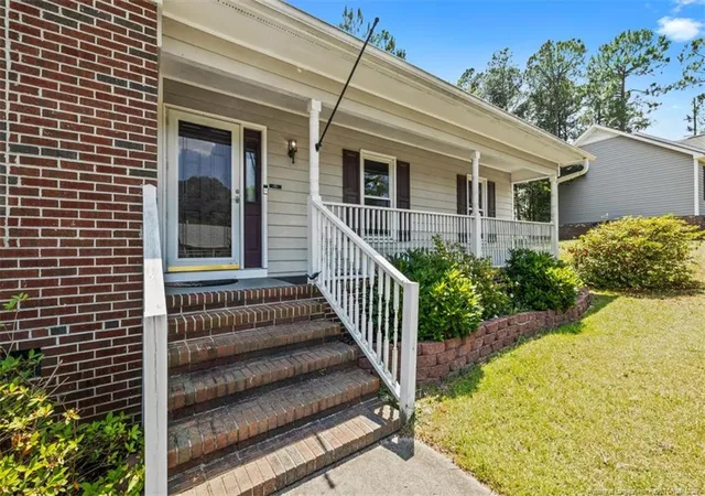 Photo 5 of Single family home for sale at 56 Overlook Rd, Cameron, NC 28326 | MLS# 764614 | Listing updated on 2026-08-25
