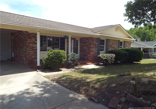 Photo 3 of Sale Pending at 1909 Ashton Rd, Fayetteville, NC 28304 | MLS# 764124 | Listing updated on 2026-10-06