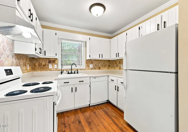 Listing Photo 4 - Condo for sale in building located at 7413 Leesville Rd, Raleigh, NC 27613
