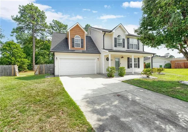 Homes for sale in Parkton, NC | 1401 Jockey Ct, Parkton, NC 28371 | MLS# 764663