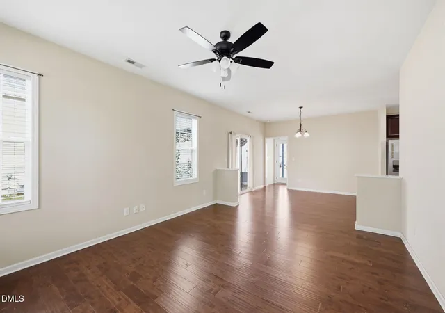 Photo 4 of Single family home for sale at 14 Plott Hound Dr, Clayton, NC 27520 | MLS# 10181457 | Listing updated on 2026-09-09