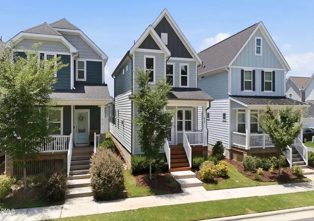 Photo 2 of Single family home for sale at 414 Shadow Fls Dr, Wendell, NC 27591 | MLS# 10176598 | Listing updated on 2026-09-14