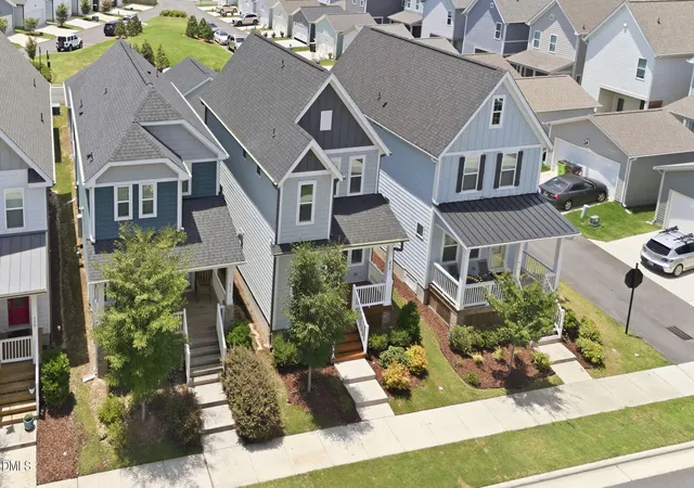 Photo 3 of Single family home for sale at 414 Shadow Fls Dr, Wendell, NC 27591 | MLS# 10176598 | Listing updated on 2026-09-14