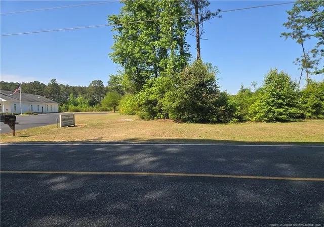 2nd image of 5242 Hummingbird Pl, Fayetteville, NC 28312 | MLS# 764682