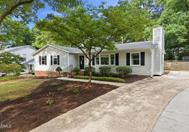 Homes for sale in Raleigh, NC | 7217 St Ledger Dr, Raleigh, NC 27613 | MLS# 10176765