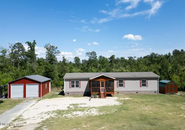 Homes for sale in Kenly, NC | 880 Bay Valley Rd, Kenly, NC 27542 | MLS# 10175633