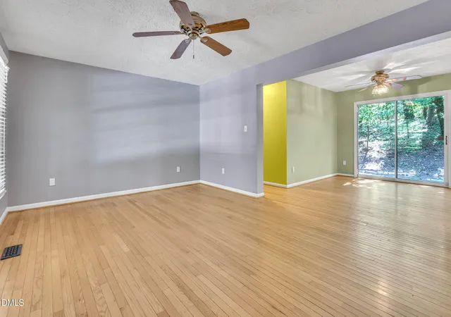 Photo 4 of Sale Pending at 2021 Eastwood Dr, Durham, NC 27703 | MLS# 10175635 | Listing updated on 2026-09-25