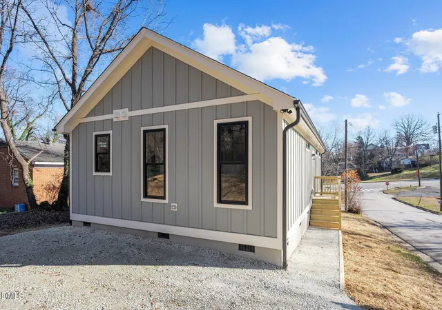 3rd image of 531 Booth St, Roxboro, NC 27573 | MLS# 10175795