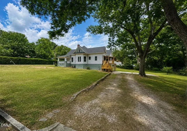 Homes for sale in Oxford, NC | 202 Forest Ave, Oxford, NC 27565 | MLS# 10176858