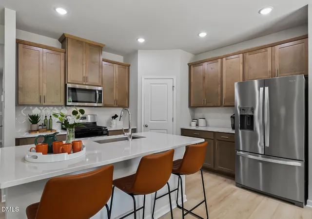 image of 1214 Winding Spg Dr, Mebane, NC 27302 | MLS# 10175663