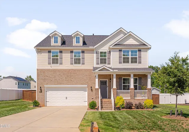 Homes for sale in Mebane, NC | 2202 Rosebank Wy, Mebane, NC 27302 | MLS# 10178567