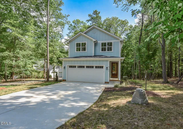 Photo 2 of Single family home for sale at 6782 Calais Dr, Durham, NC 27712 | MLS# 10177173 | Listing updated on 2026-08-30