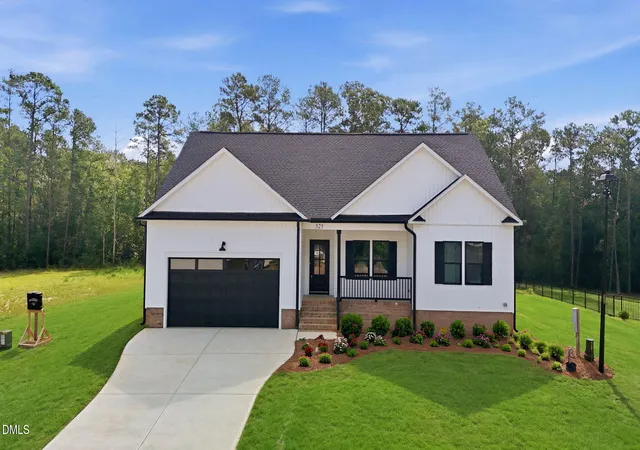1st image of 525 Barnes Lndg Dr, Four Oaks, NC 27524 | MLS# 10175817