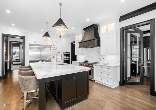 Photo 3 of Single family home for sale at 6508 Century Oak Ct, Raleigh, NC 27613 | MLS# 10175753 | Listing updated on 2026-10-02