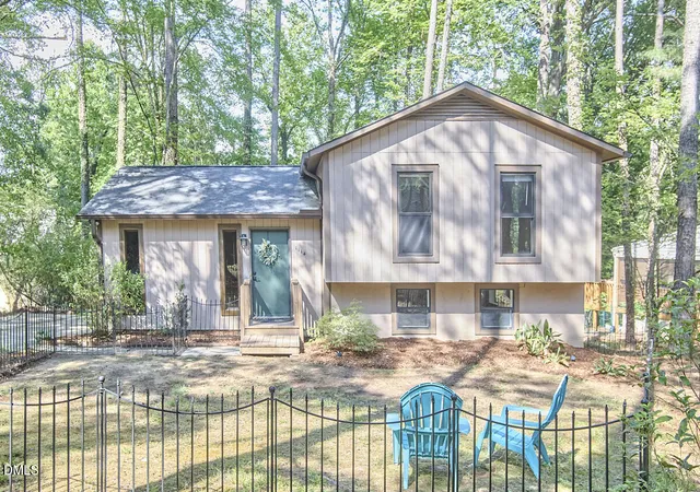1st image of 1114 Saxony Dr, Durham, NC 27707 | MLS# 10180255
