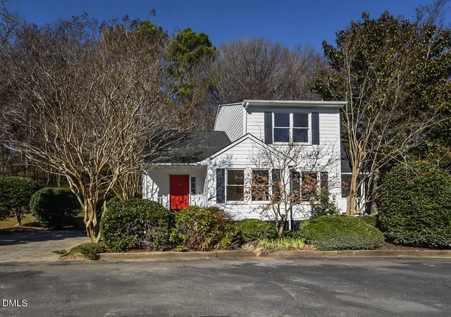 1st image of 129 Weatherhill Pt, Carrboro, NC 27510 | MLS# 10175936