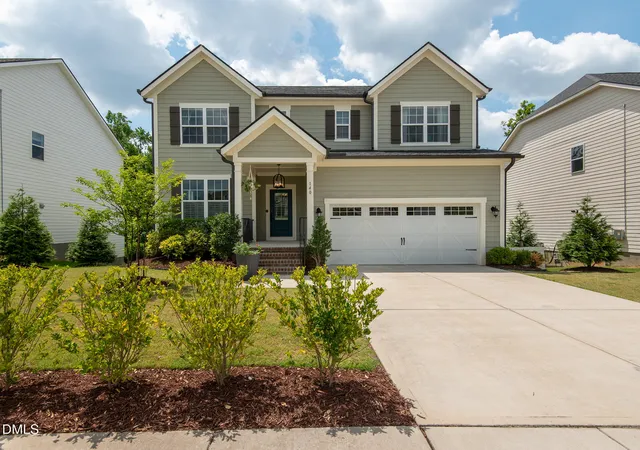 2nd image of 140 Woodstaff Ave, Wake Forest, NC 27587 | MLS# 10176031