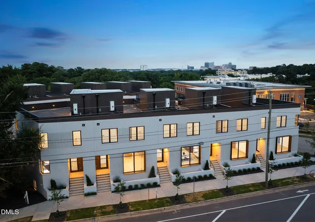 Photo 2 of Townhouse for sale at 1308 Chamblee Hl Ct, Raleigh, NC 27608 | MLS# 10175769 | Listing updated on 2026-09-14