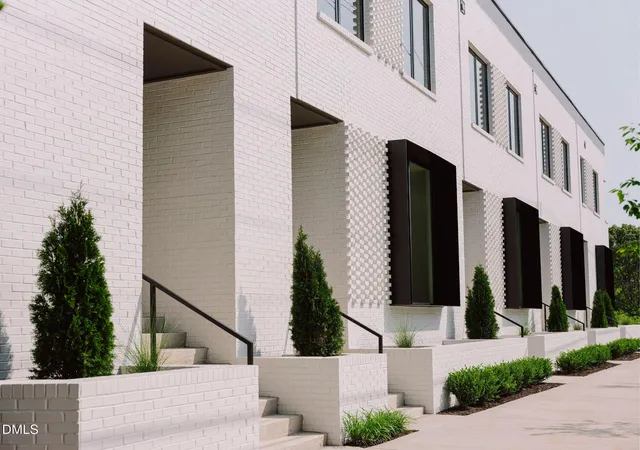 Photo 3 of Townhouse for sale at 1308 Chamblee Hl Ct, Raleigh, NC 27608 | MLS# 10175769 | Listing updated on 2026-09-14