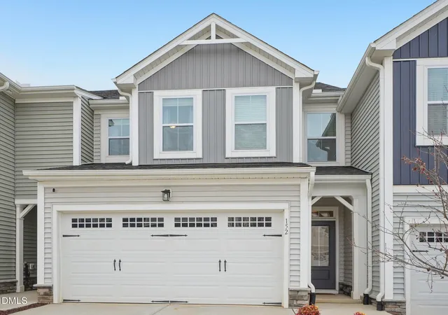 Photo 4 of Sale Pending at 152 Lennei Ln, Garner, NC 27529 | MLS# 10176185 | Listing updated on 2026-08-27